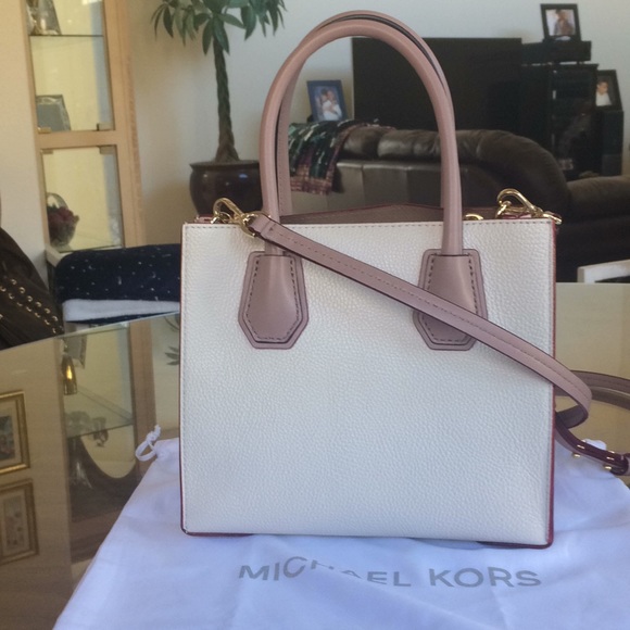 Michael Kors bag, NWT - Picture 5 of 6